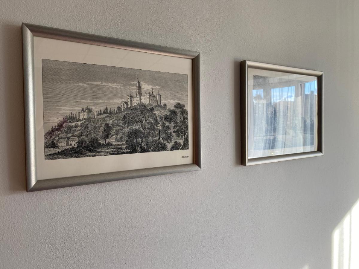 Cetnicka Stanice Hluboka Hluboká nad Vltavou Eksteriør billede